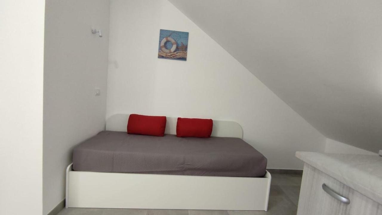 Case Vacanze Blue Sea Mascali Exterior foto